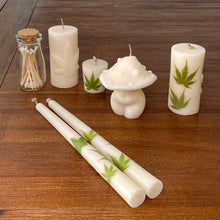 Cargar imagen en el visor de la galería, 420 Leaf Taper Candle Set